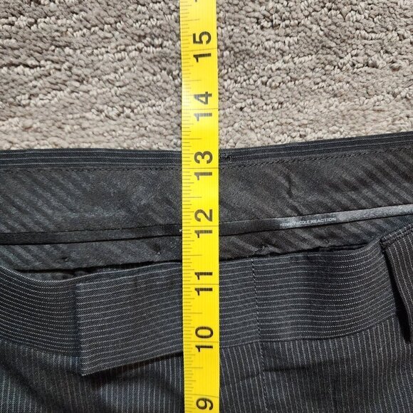 Kenneth Cole Reaction Black Pinstripe Dress Pants Mens 32x32 Preppy Business - Picture 4 of 15